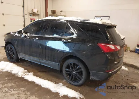 2020 Chevrolet Equinox Awd Lt 2.0L Turbo z USA, uszkodzony, nr VIN 2GNAXVEX8L6125544